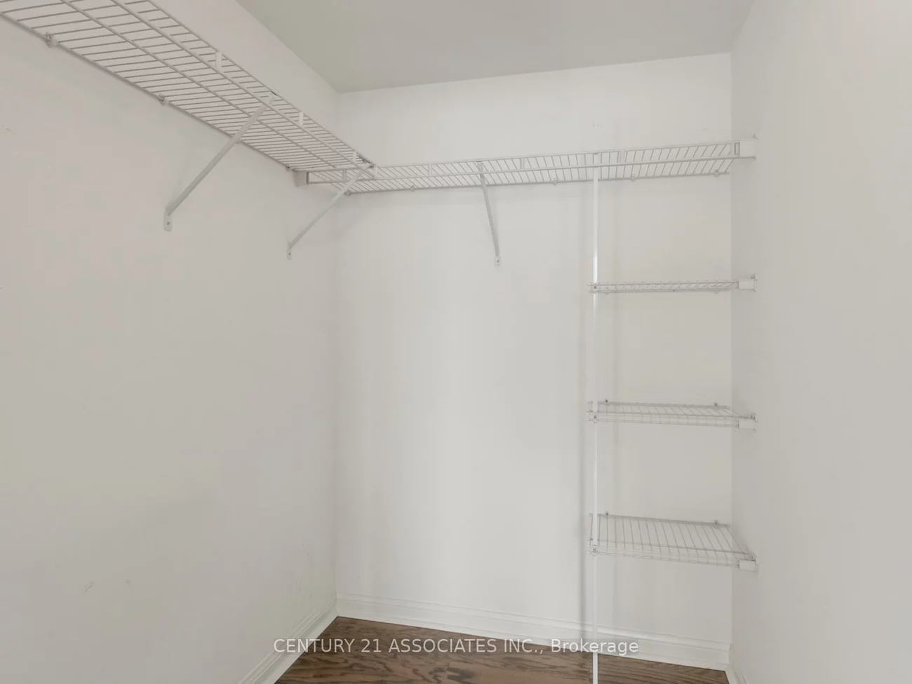 50, Via Rosedale, Sandringham-Wellington, Brampton