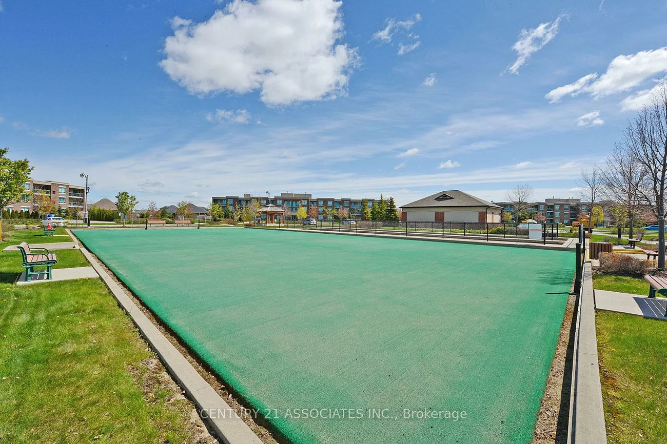 50, Via Rosedale, Sandringham-Wellington, Brampton