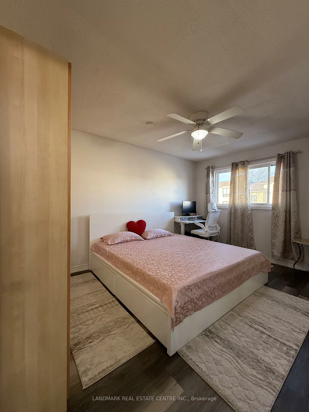 19, Guildford, Central Park, Brampton