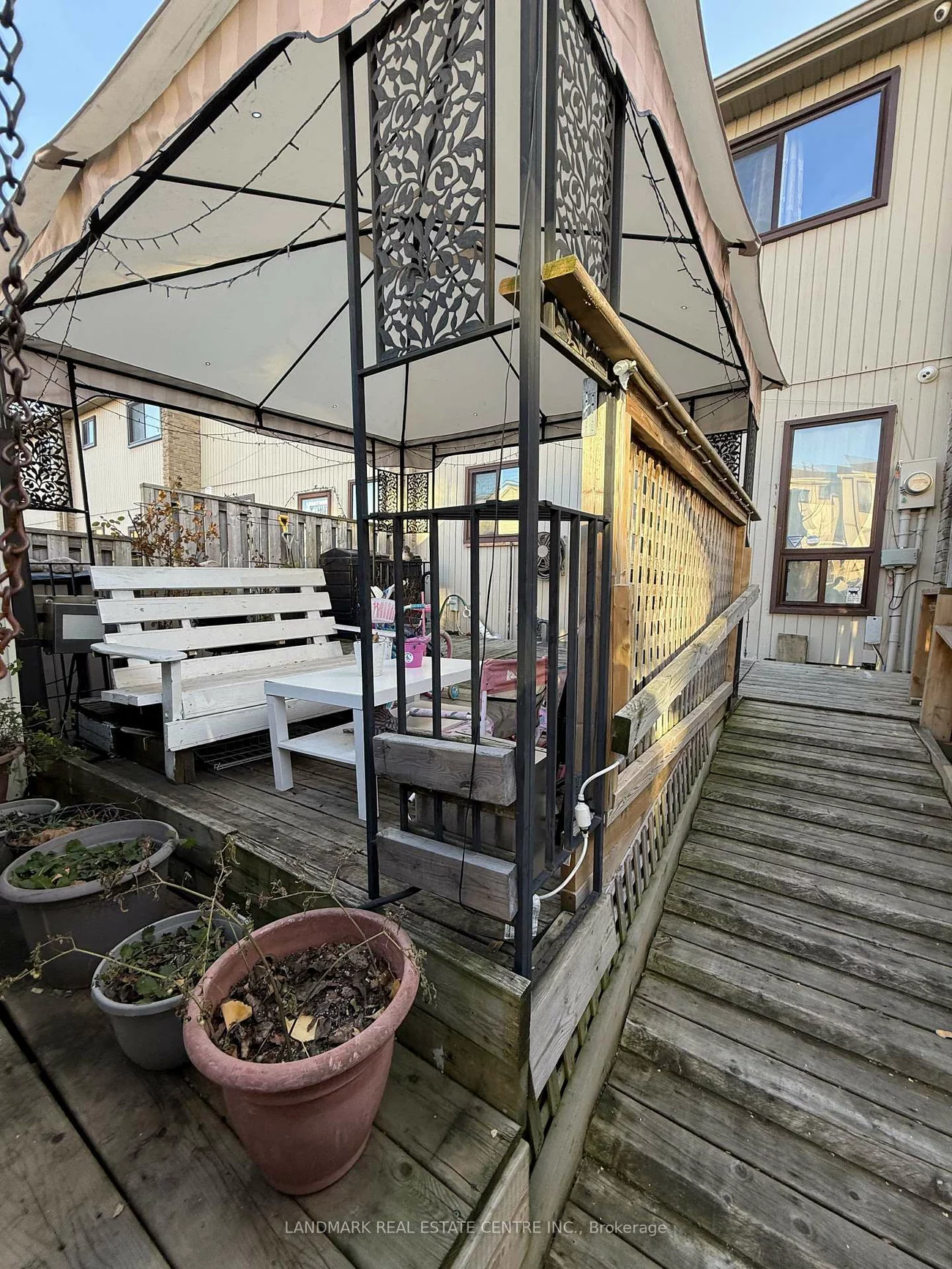 19, Guildford, Central Park, Brampton