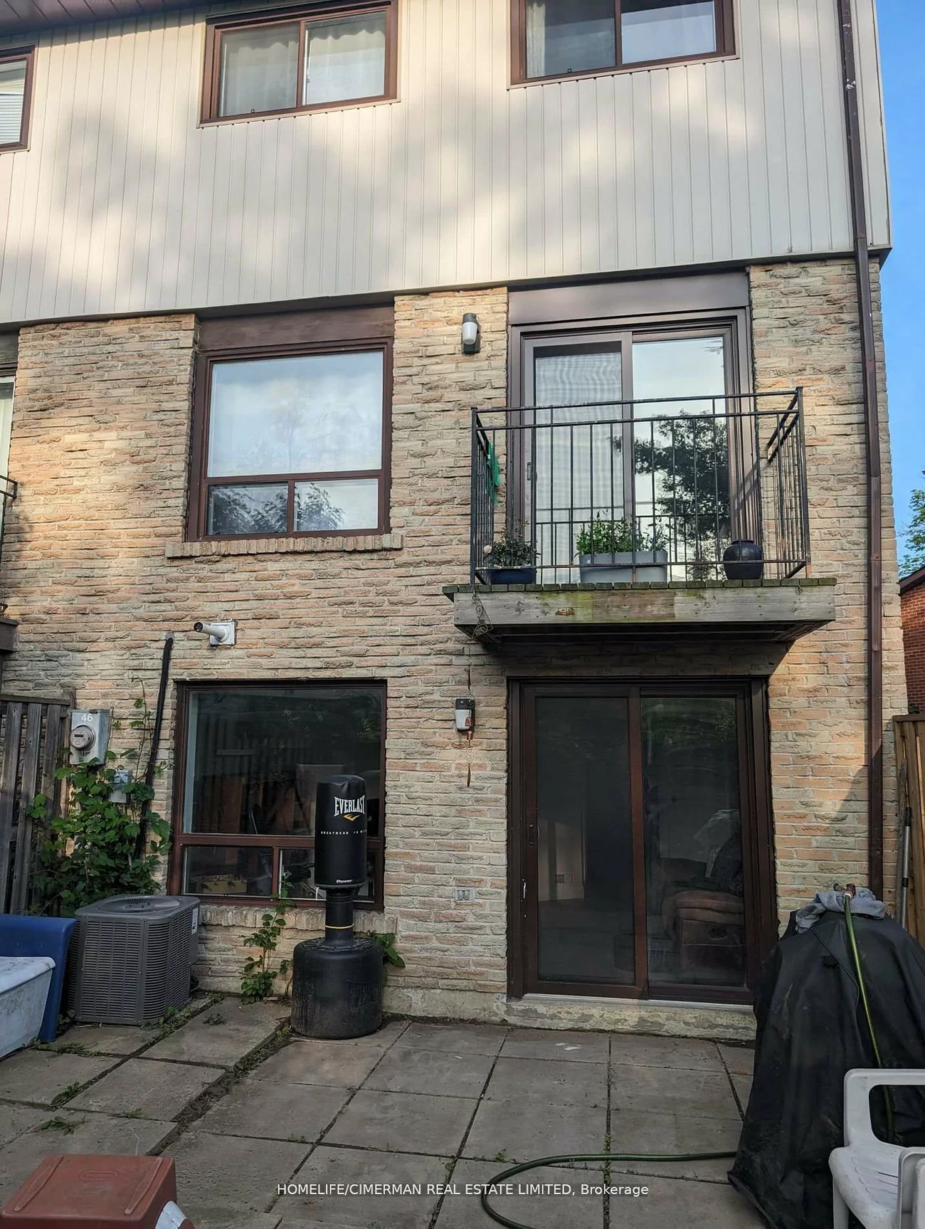 46, Foster, Brampton North, Brampton