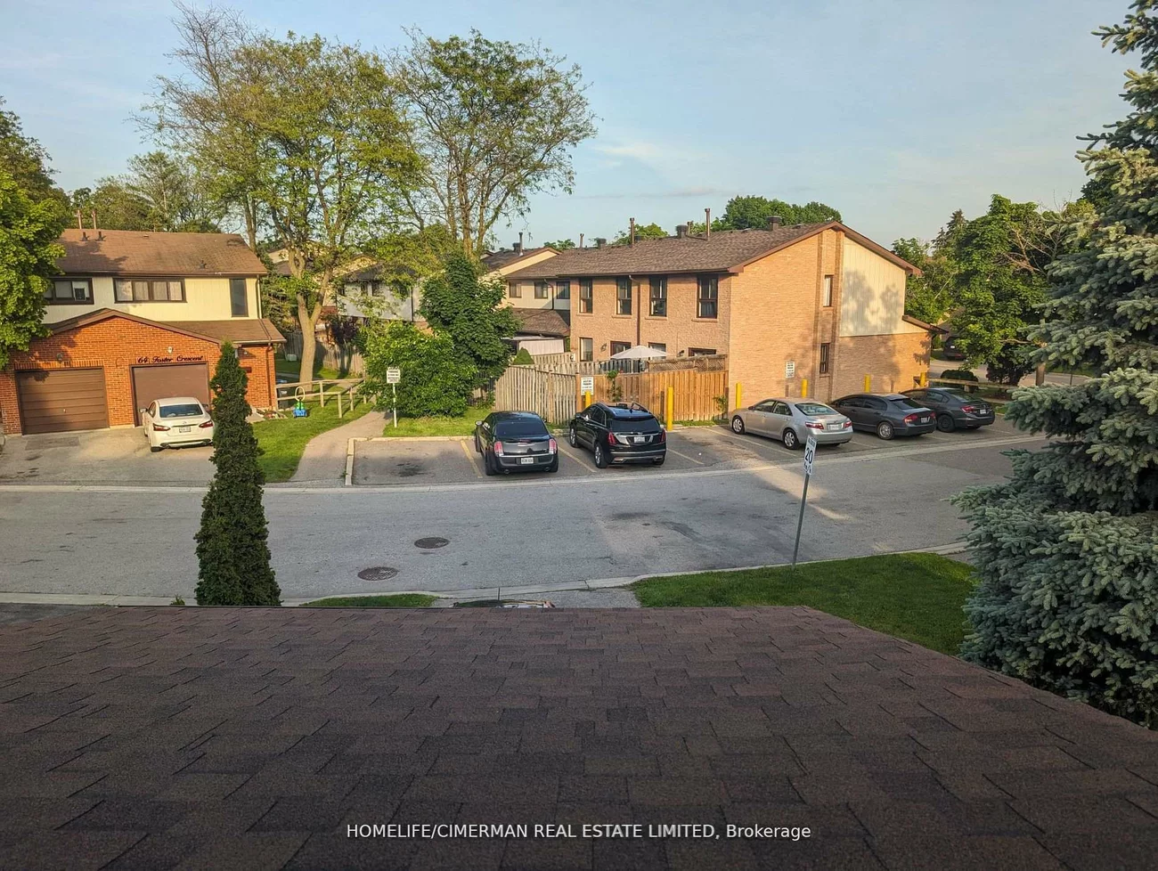 46, Foster, Brampton North, Brampton