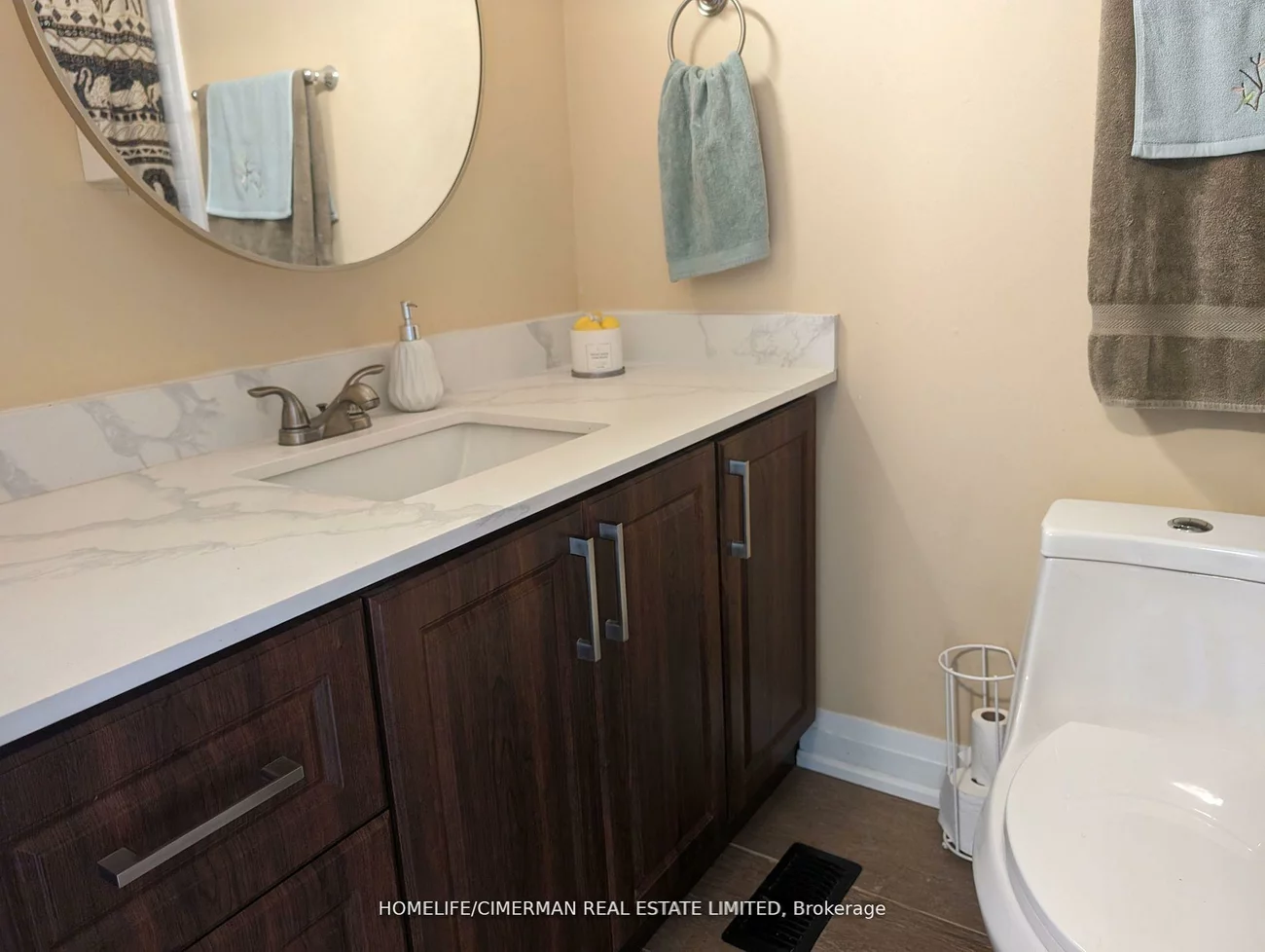 46, Foster, Brampton North, Brampton