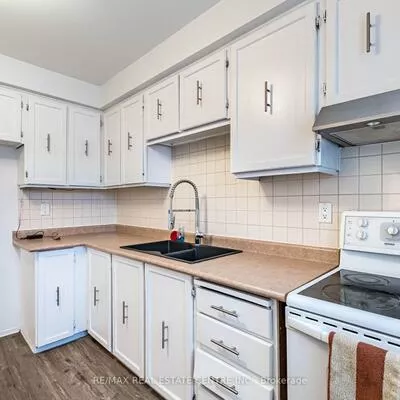 5, Moregate, Central Park, Brampton