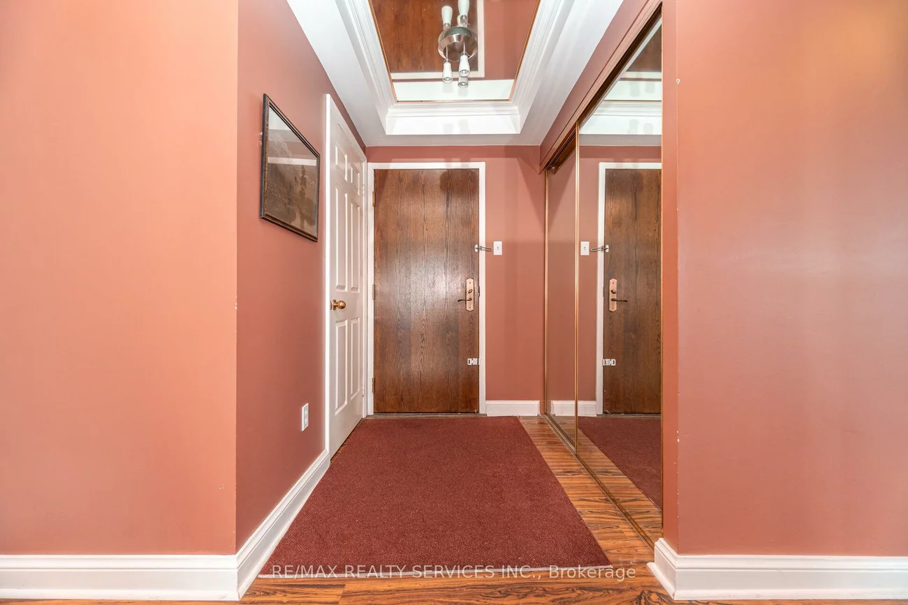 22, Hanover, Queen Street Corridor, Brampton