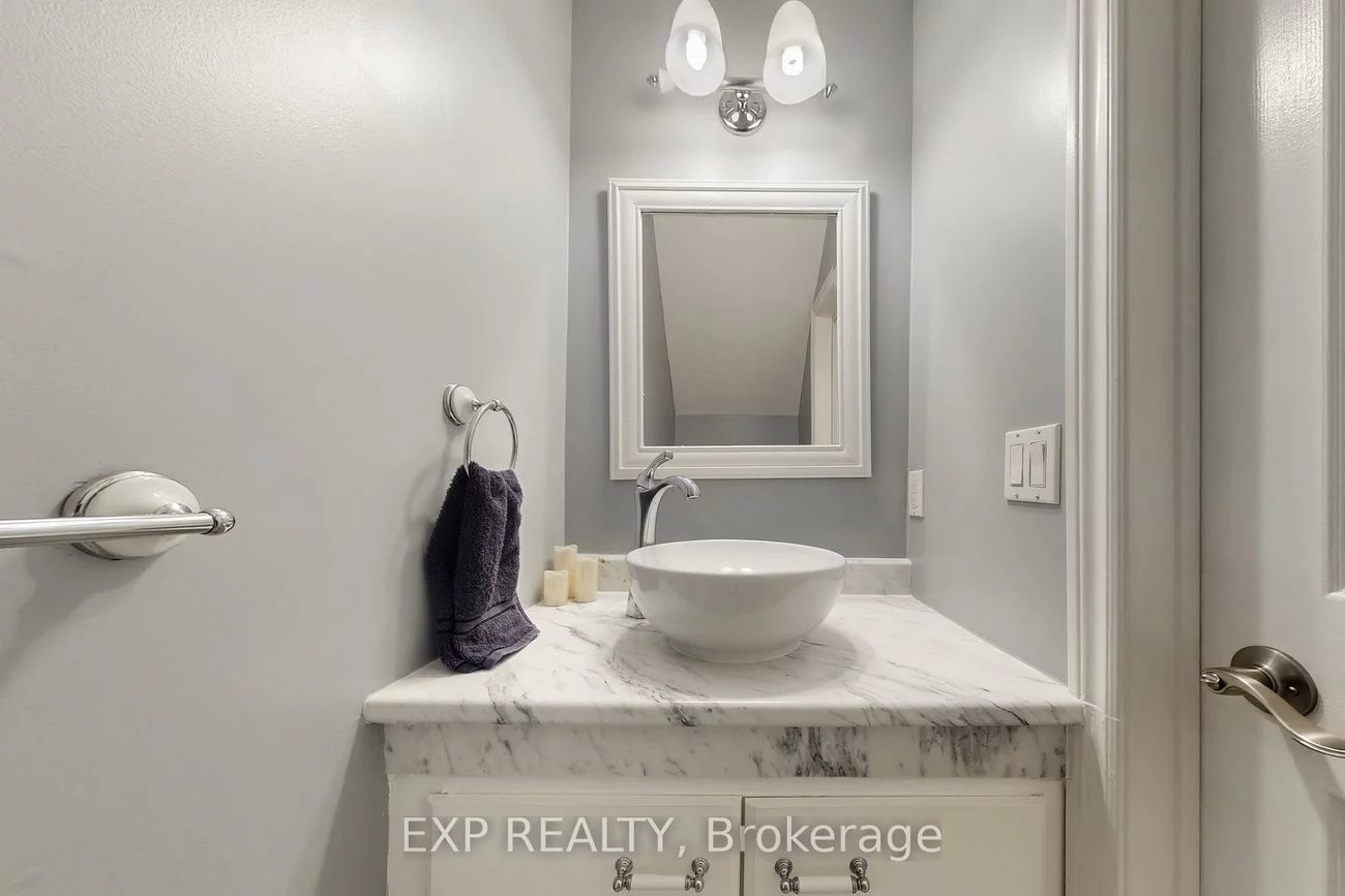 43, Hartnell, Central Park, Brampton