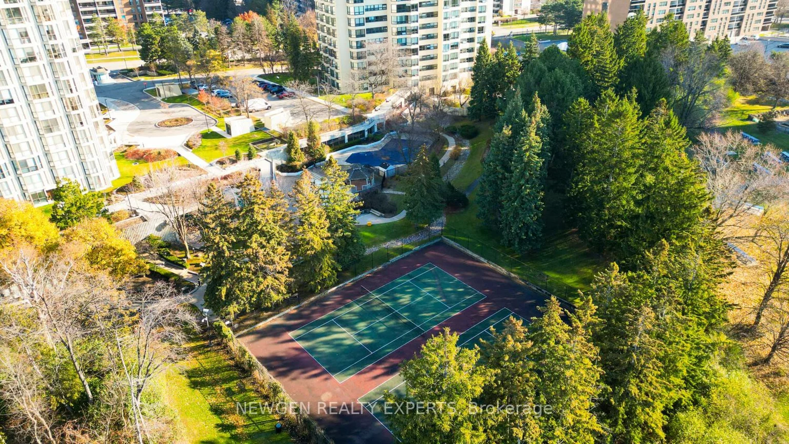 8, Lisa, Queen Street Corridor, Brampton