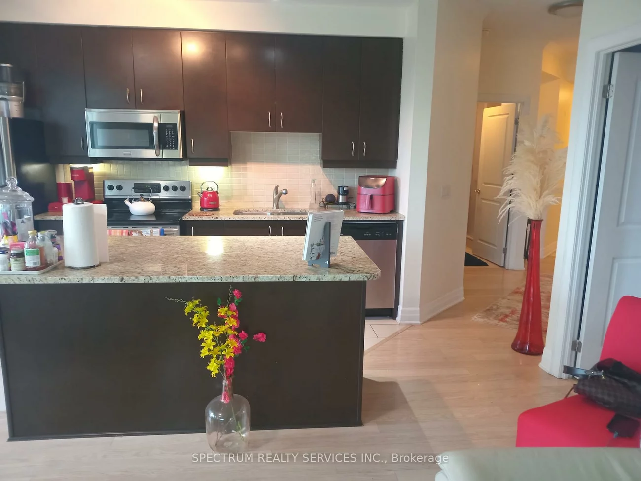 100, John, Downtown Brampton, Brampton