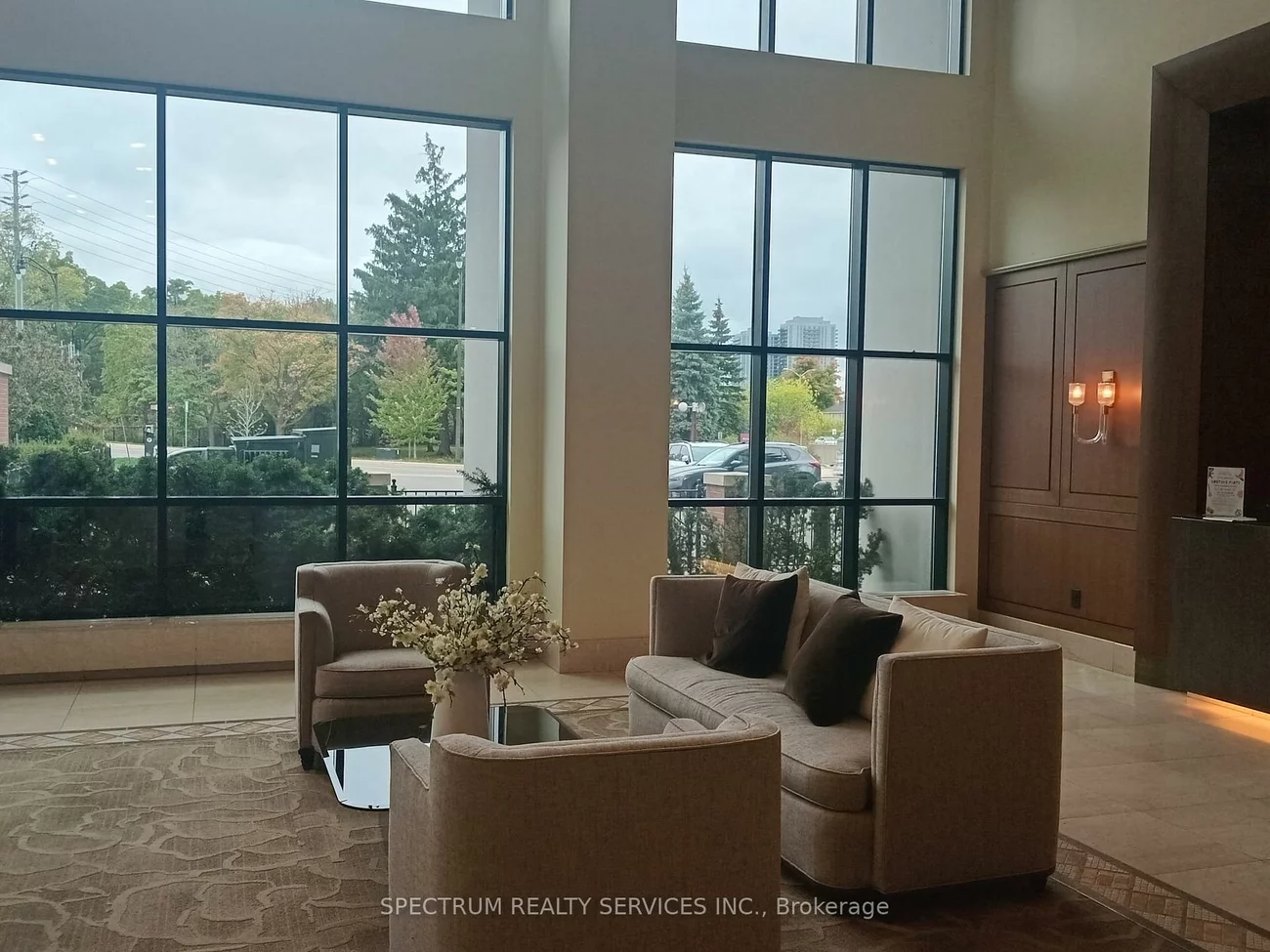 100, John, Downtown Brampton, Brampton