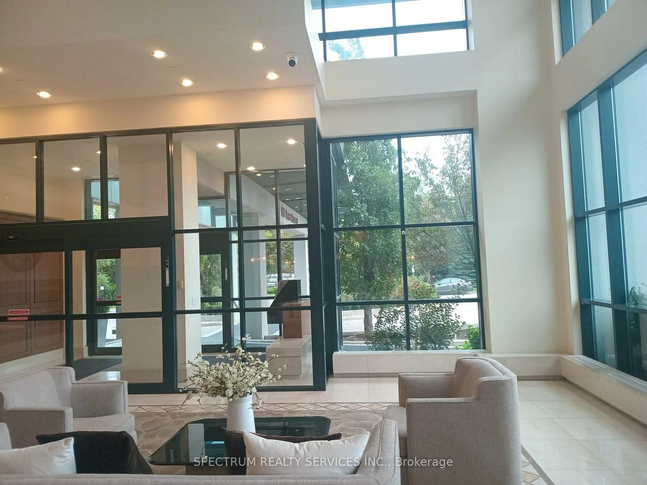 100, John, Downtown Brampton, Brampton