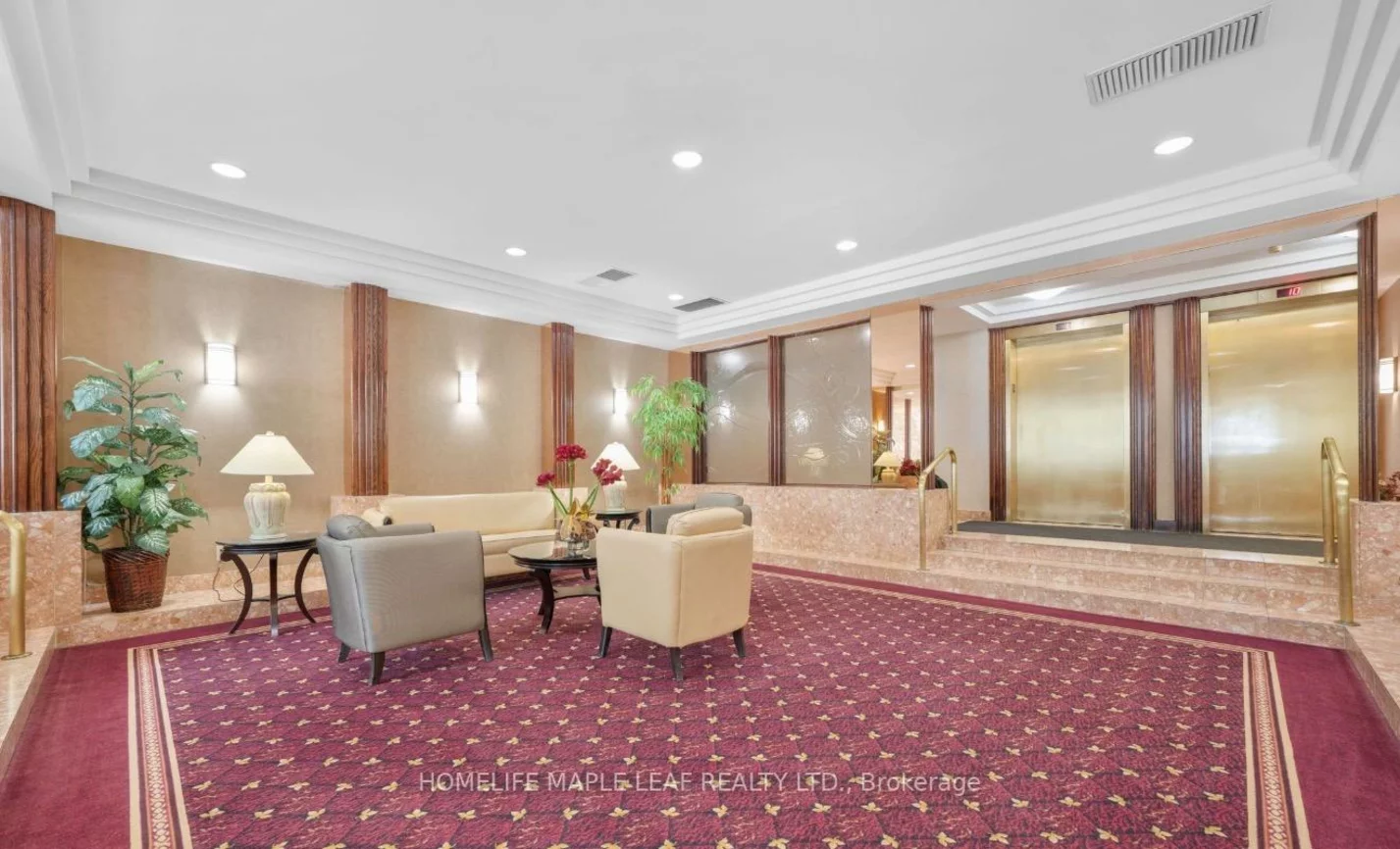 24, Hanover, Queen Street Corridor, Brampton