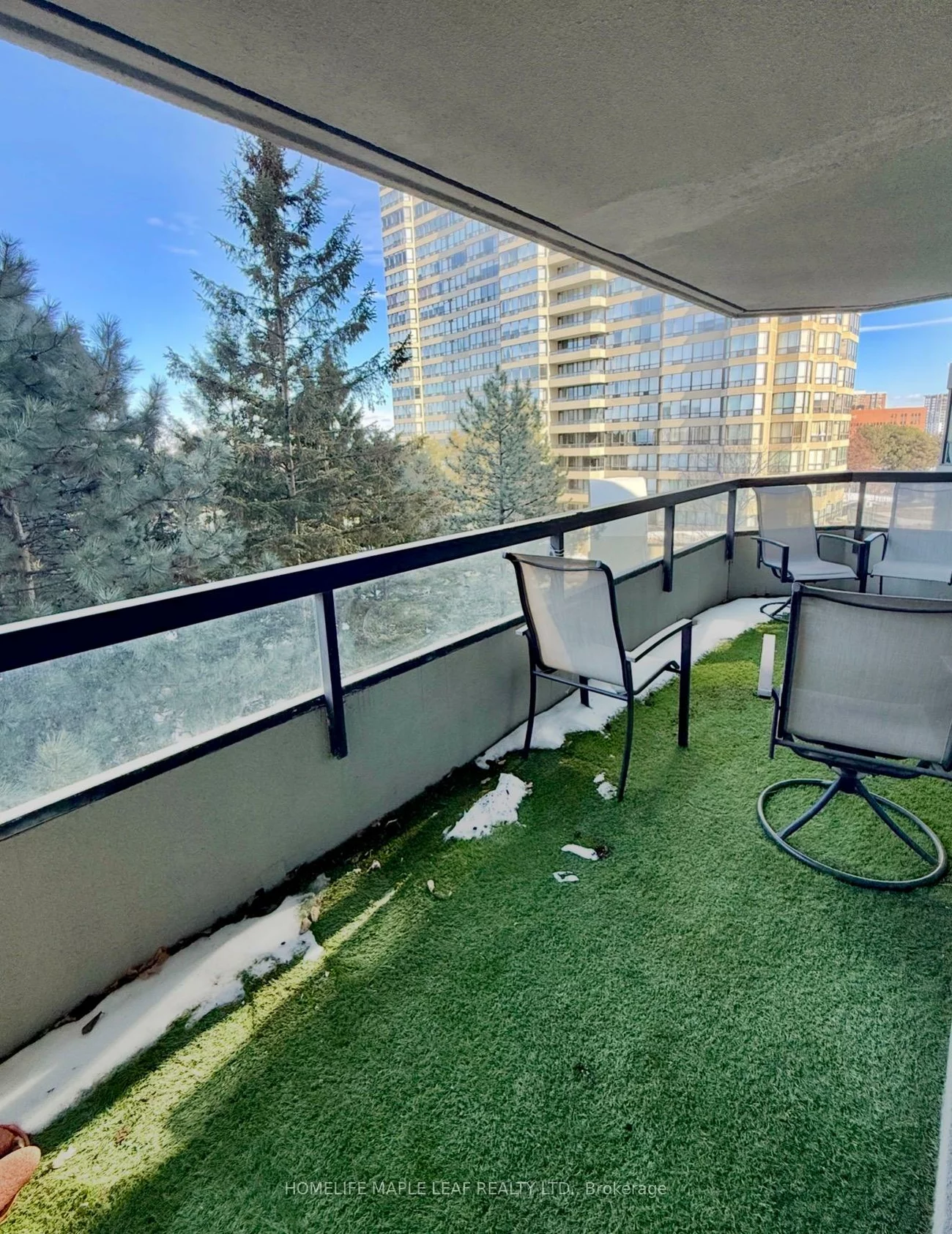 24, Hanover, Queen Street Corridor, Brampton