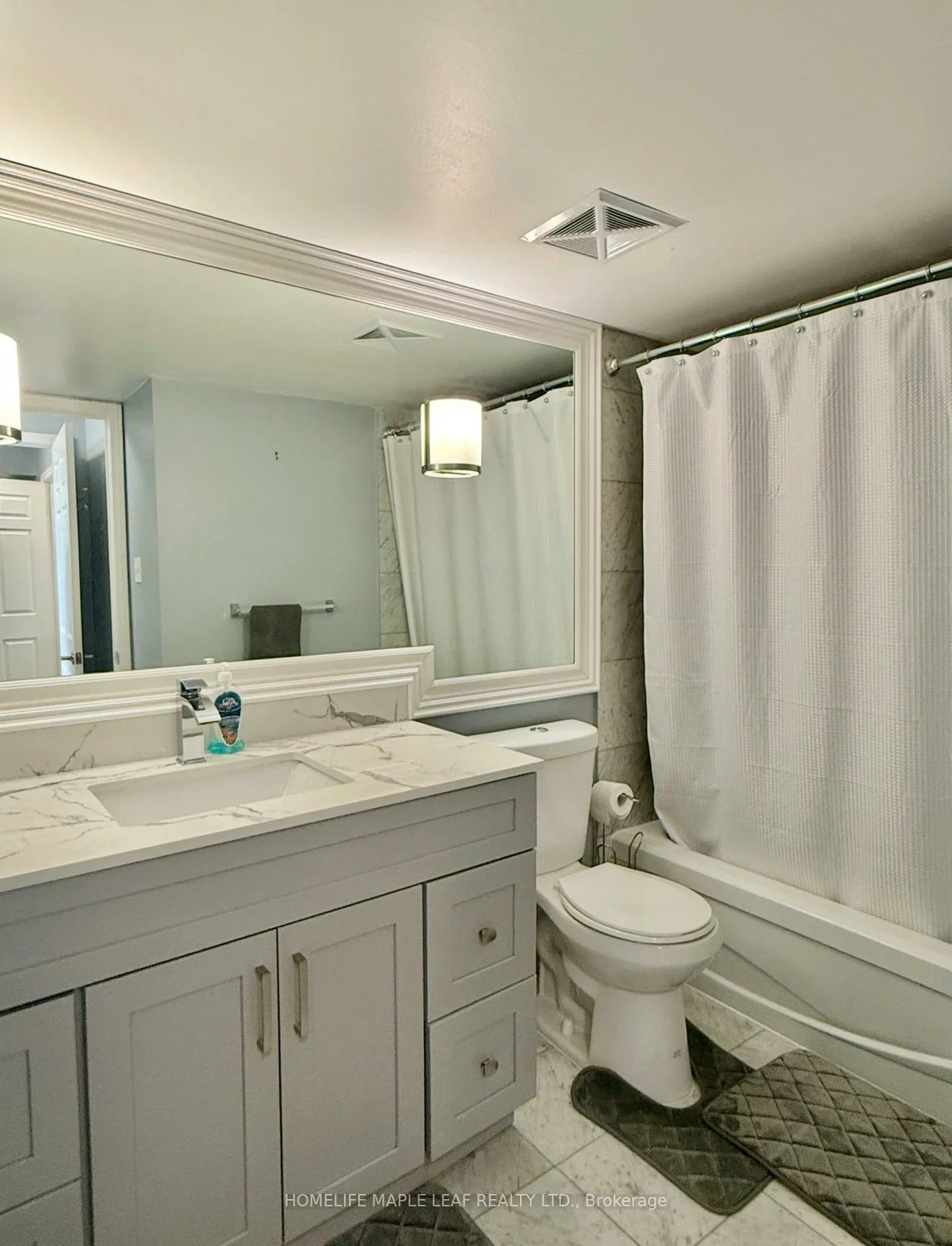 24, Hanover, Queen Street Corridor, Brampton