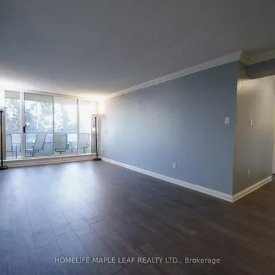 24, Hanover, Queen Street Corridor, Brampton