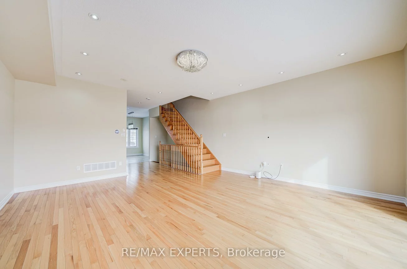 72, Aspen Hills, Credit Valley, Brampton