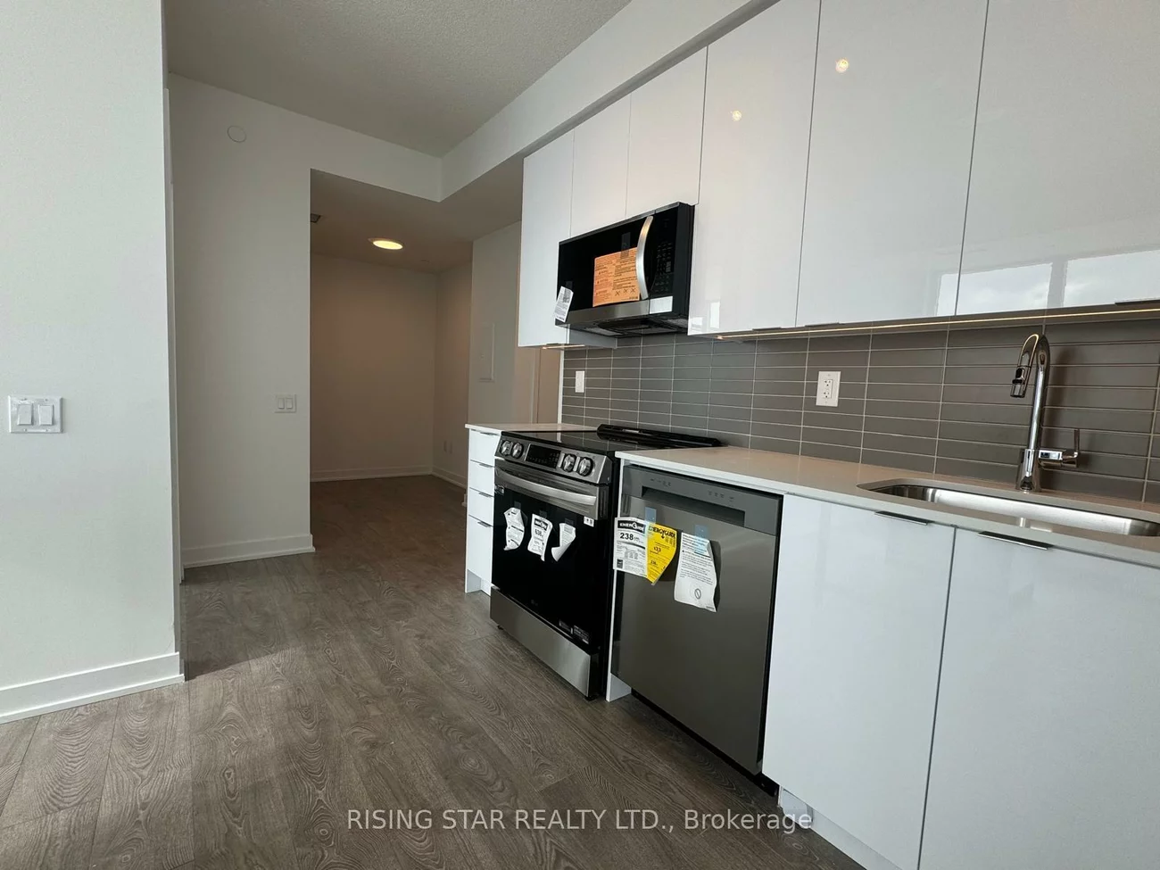 225, Malta, Fletcher's Creek South, Brampton