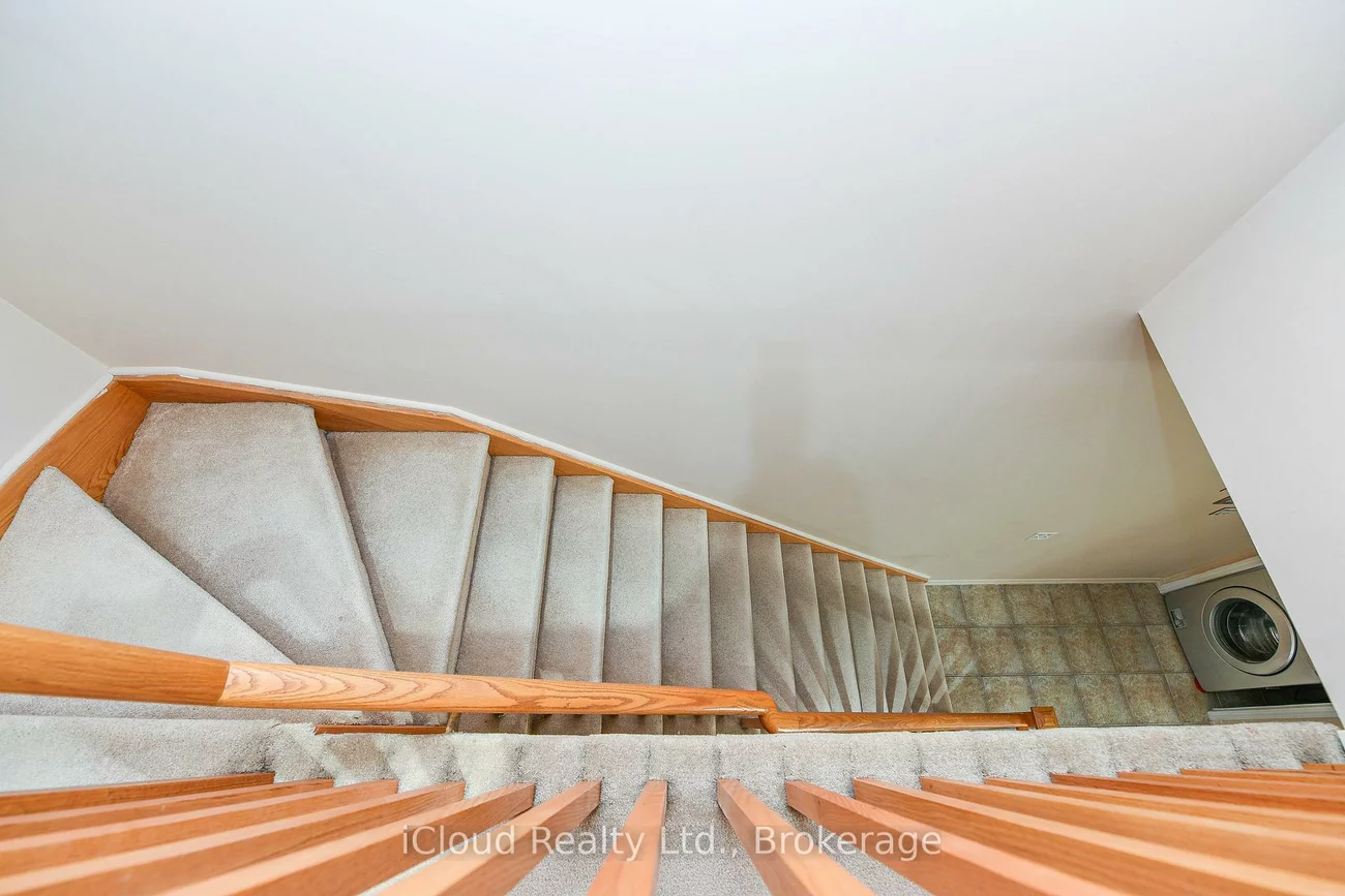 103, Cedar Lake, Bram West, Brampton