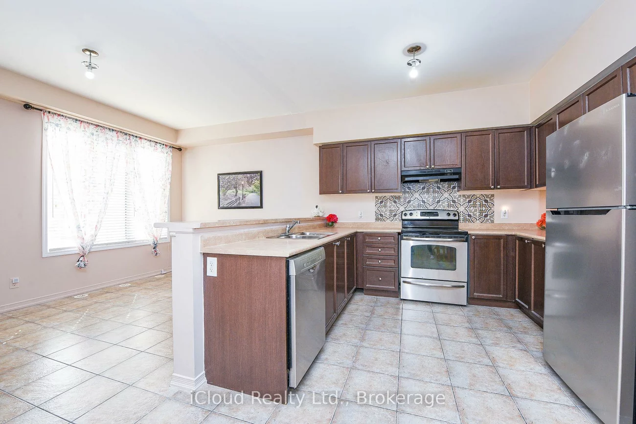 103, Cedar Lake, Bram West, Brampton