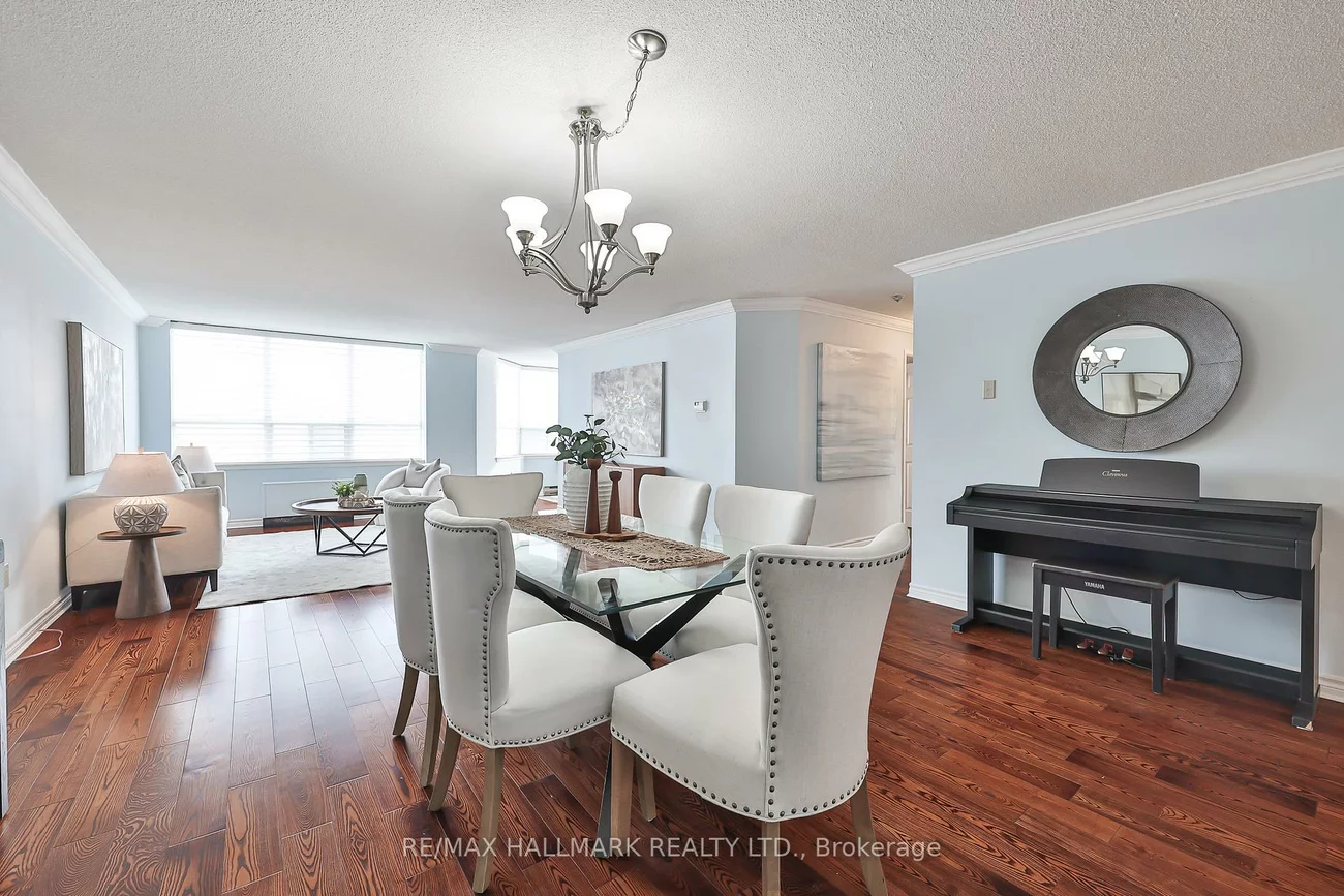 58, Church, Bram West, Brampton