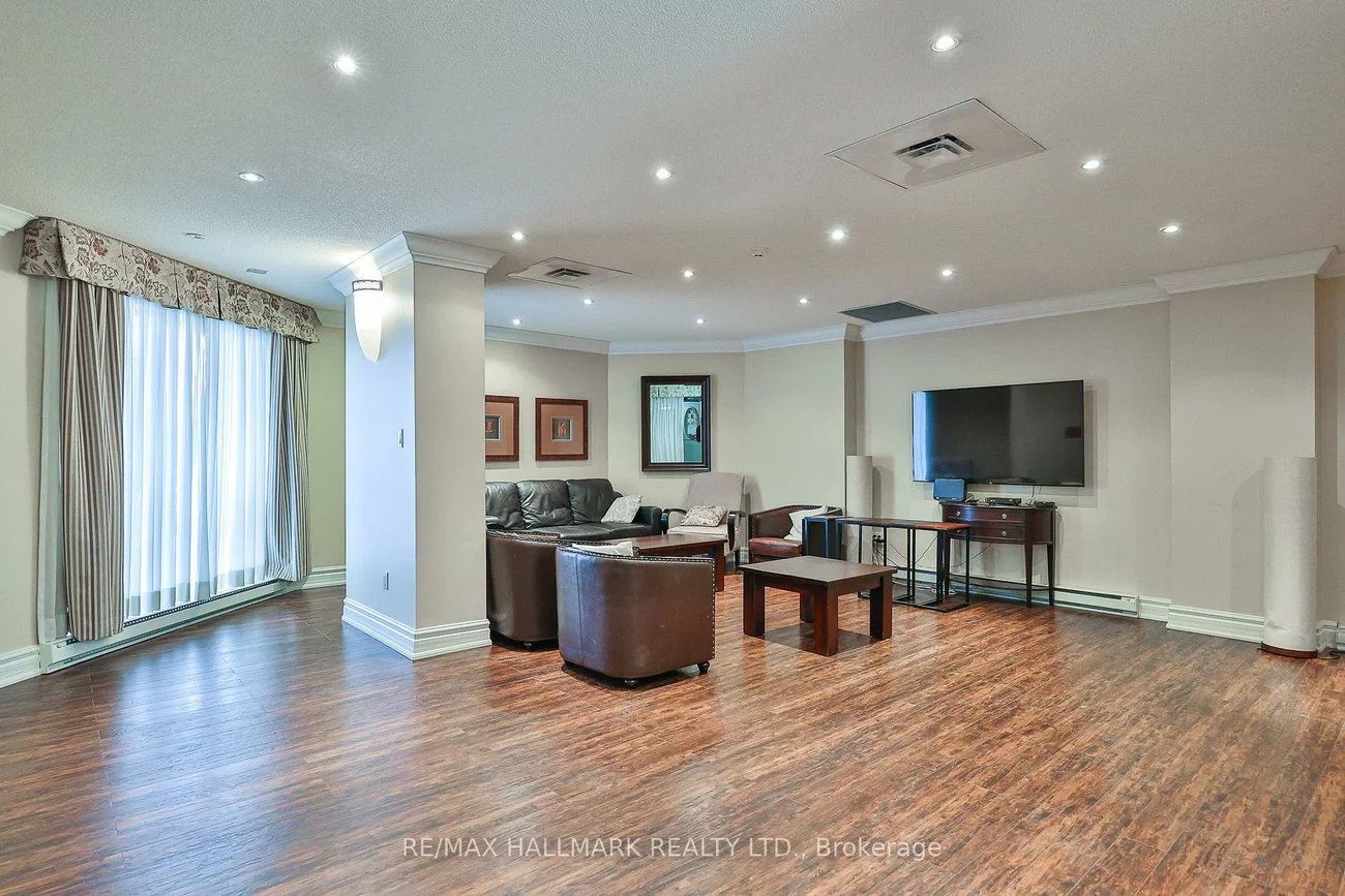 58, Church, Downtown Brampton, Brampton