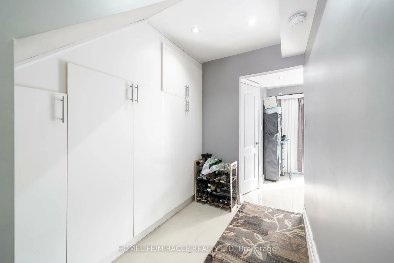 150, Enderby, Southgate, Brampton