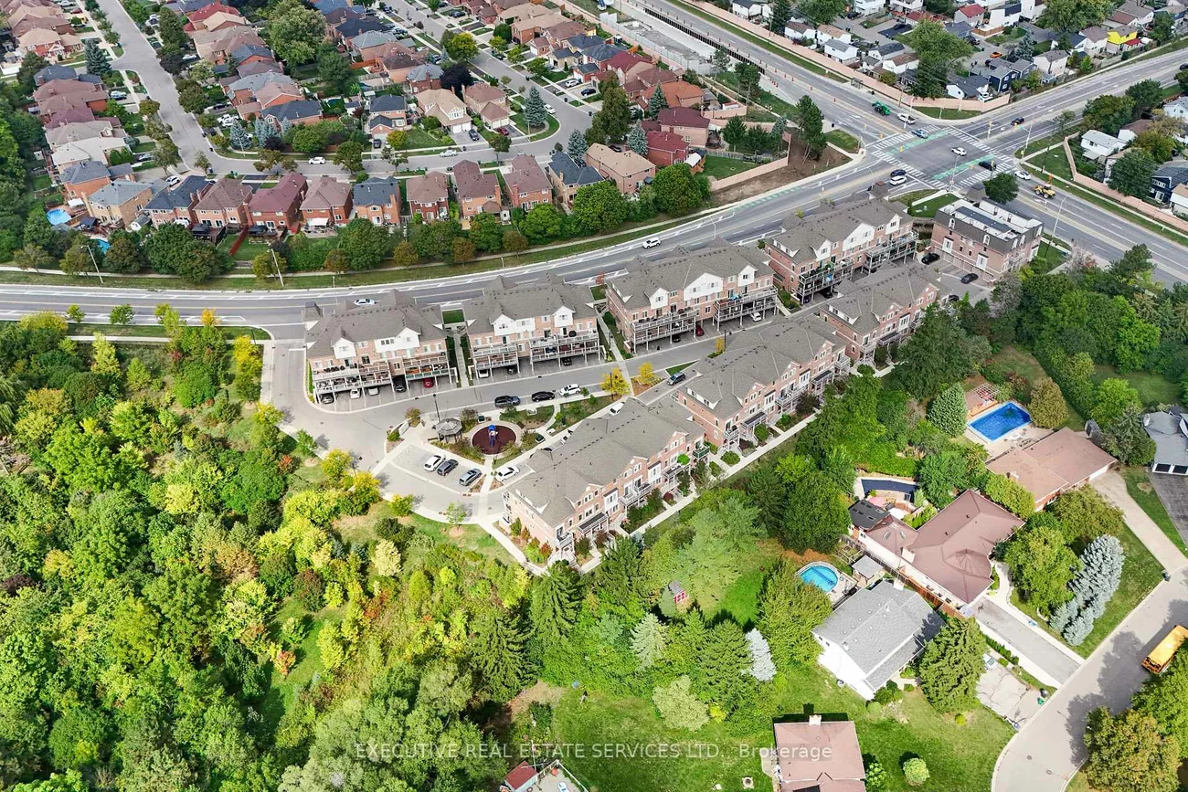 180, Howden, Westgate, Brampton