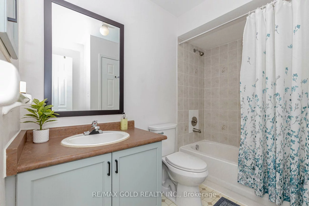 83, Spadina, Brampton West, Brampton