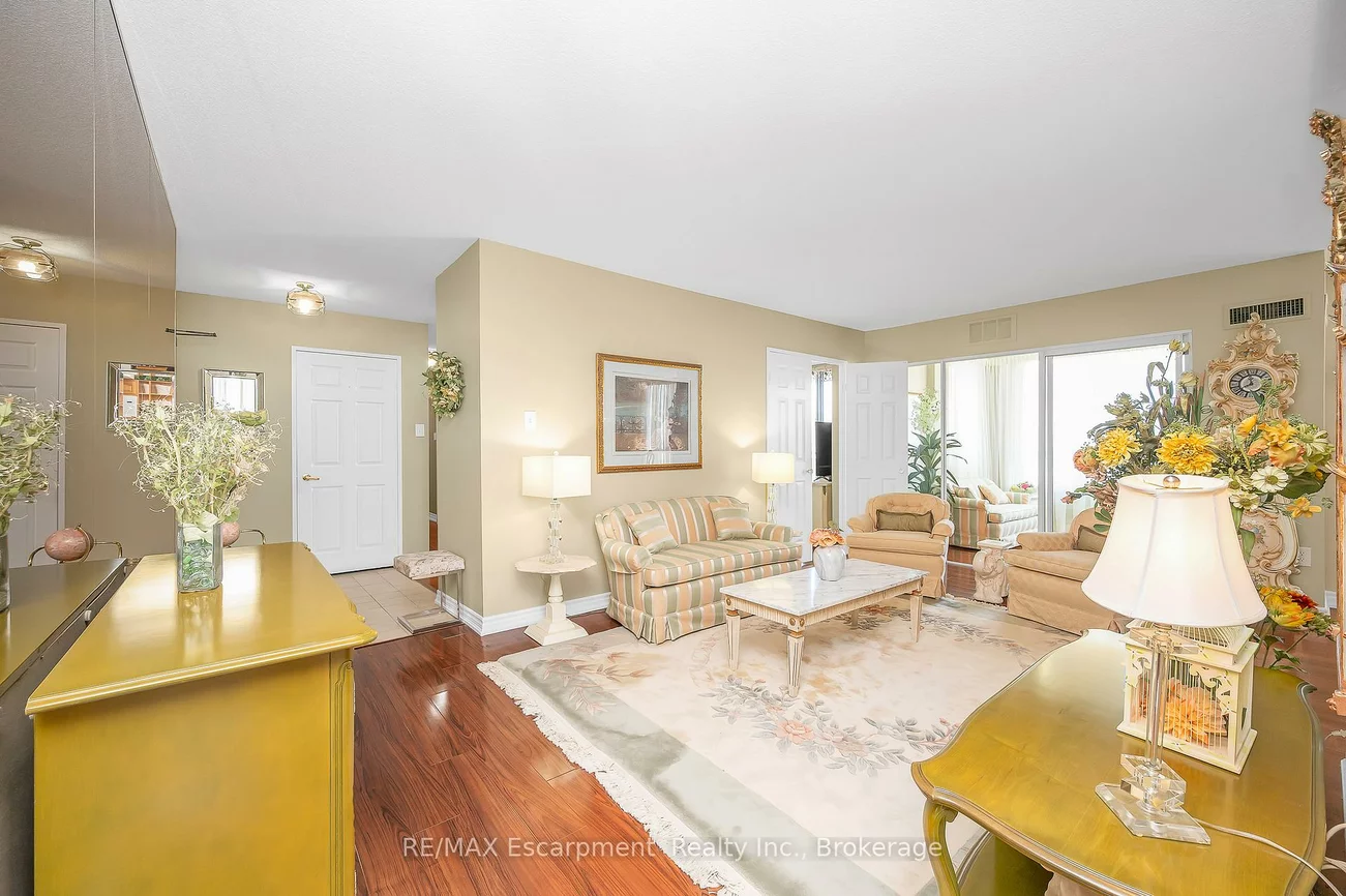 20, Cherrytree, Fletcher's Creek South, Brampton