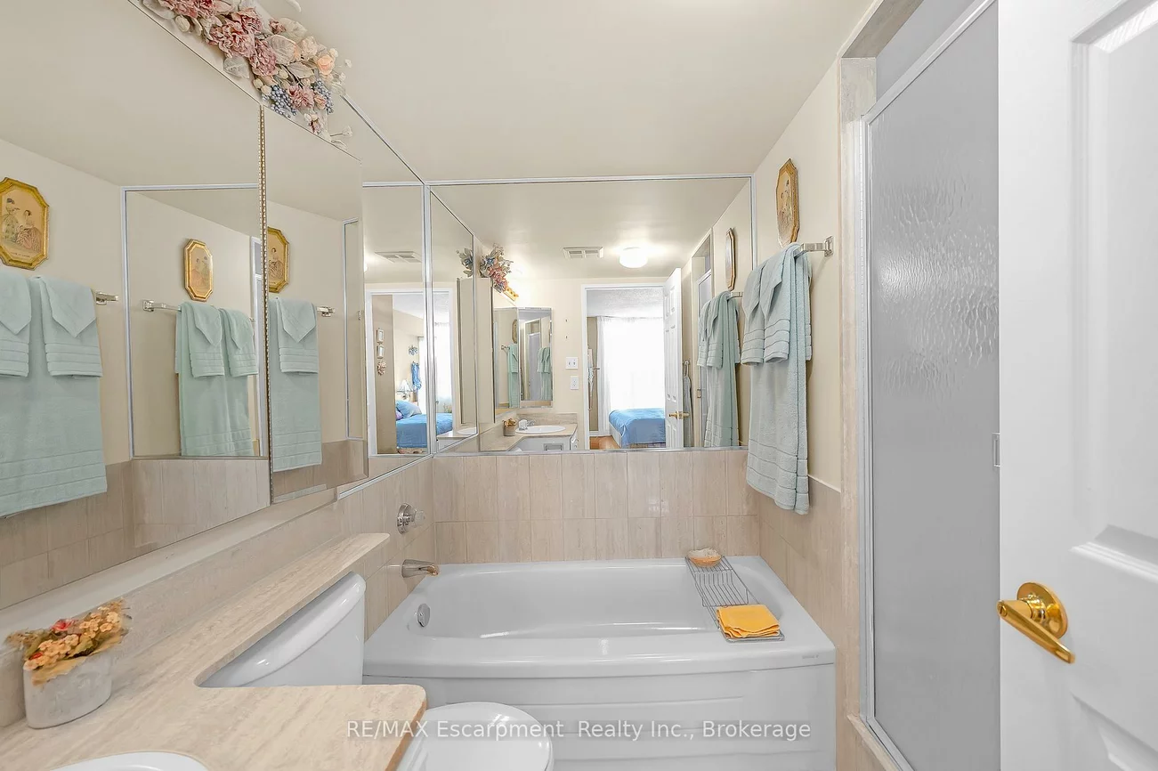 20, Cherrytree, Fletcher's Creek South, Brampton