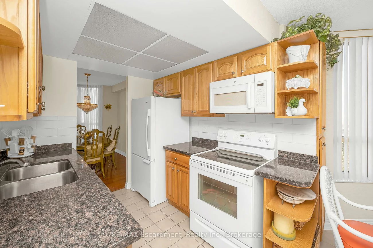 20, Cherrytree, Fletcher's Creek South, Brampton