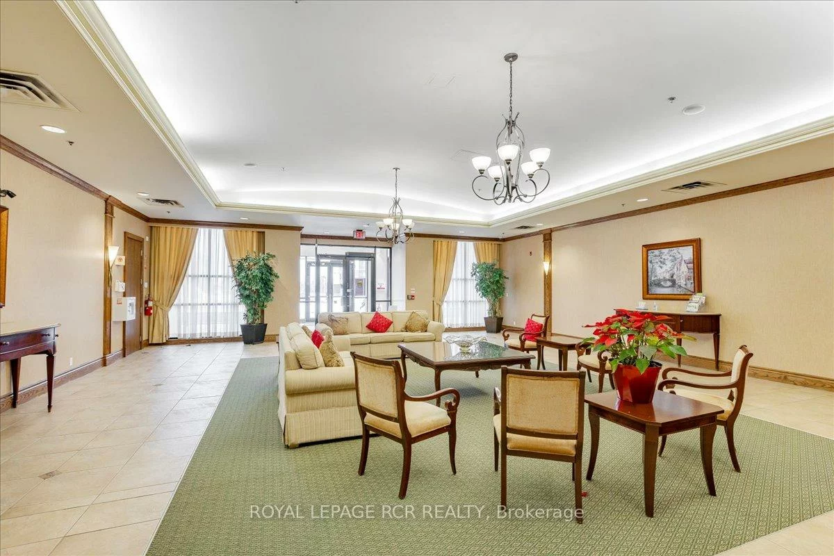 35, Via Rosedale, Sandringham-Wellington, Brampton