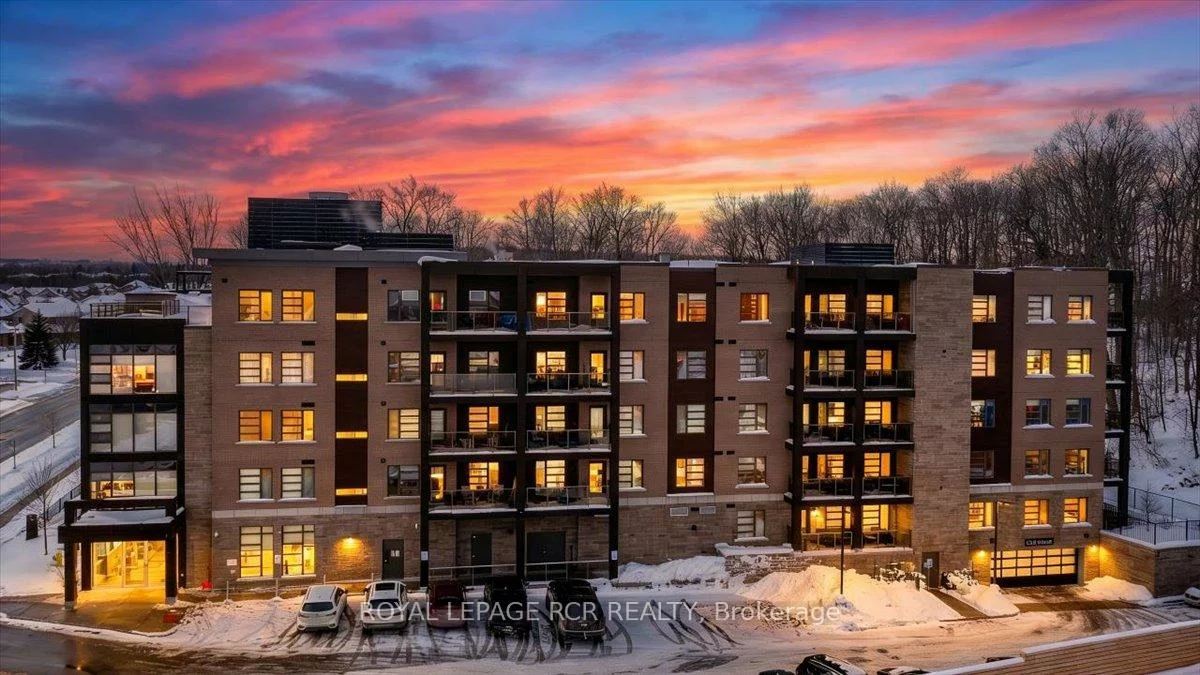 35, Via Rosedale, Sandringham-Wellington, Brampton