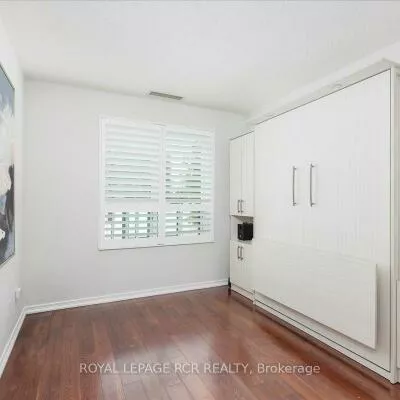 35, Via Rosedale, Sandringham-Wellington, Brampton