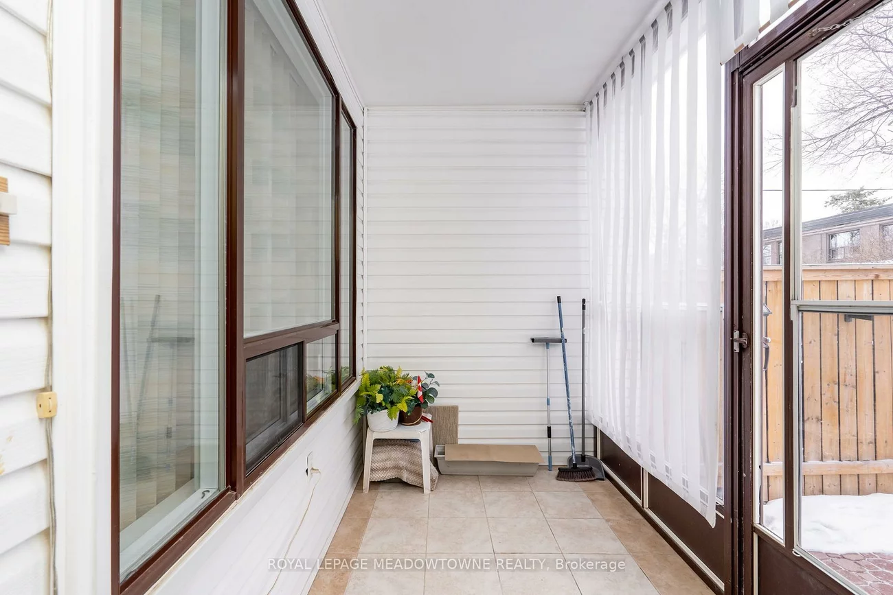 61, Ardglen, Brampton East, Brampton