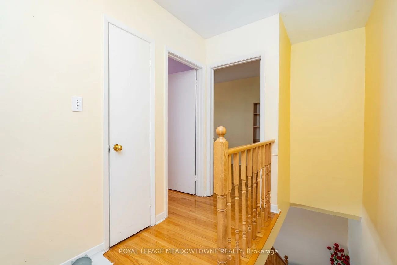 61, Ardglen, Brampton East, Brampton