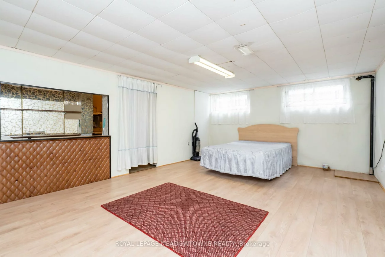 61, Ardglen, Brampton East, Brampton