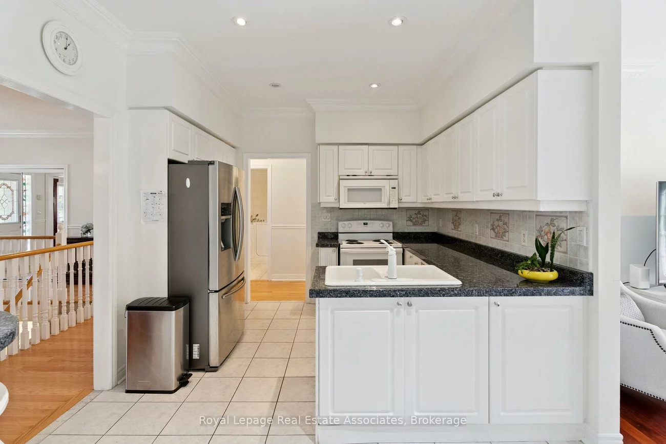 7, Powder Mill, Sandringham-Wellington, Brampton