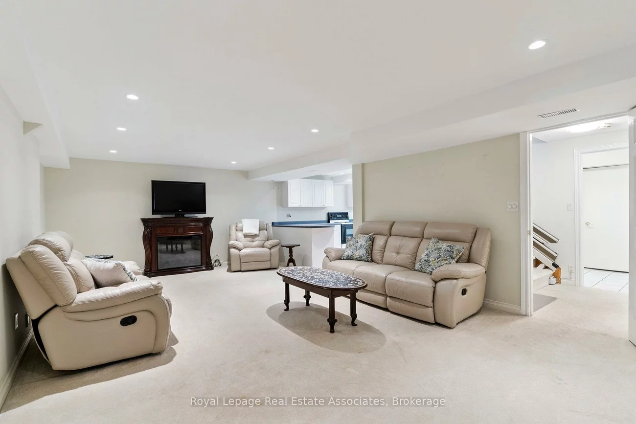 7, Powder Mill, Sandringham-Wellington, Brampton