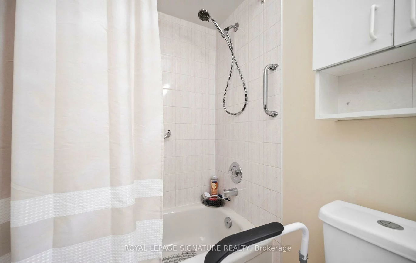 3, Lancewood, Queen Street Corridor, Brampton