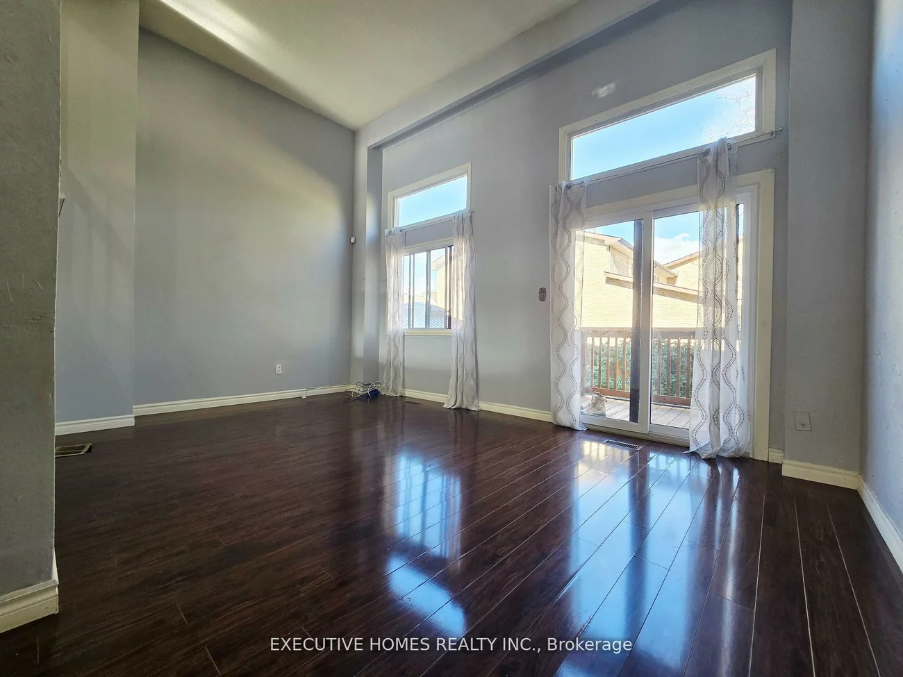 61, Collins, Brampton North, Brampton