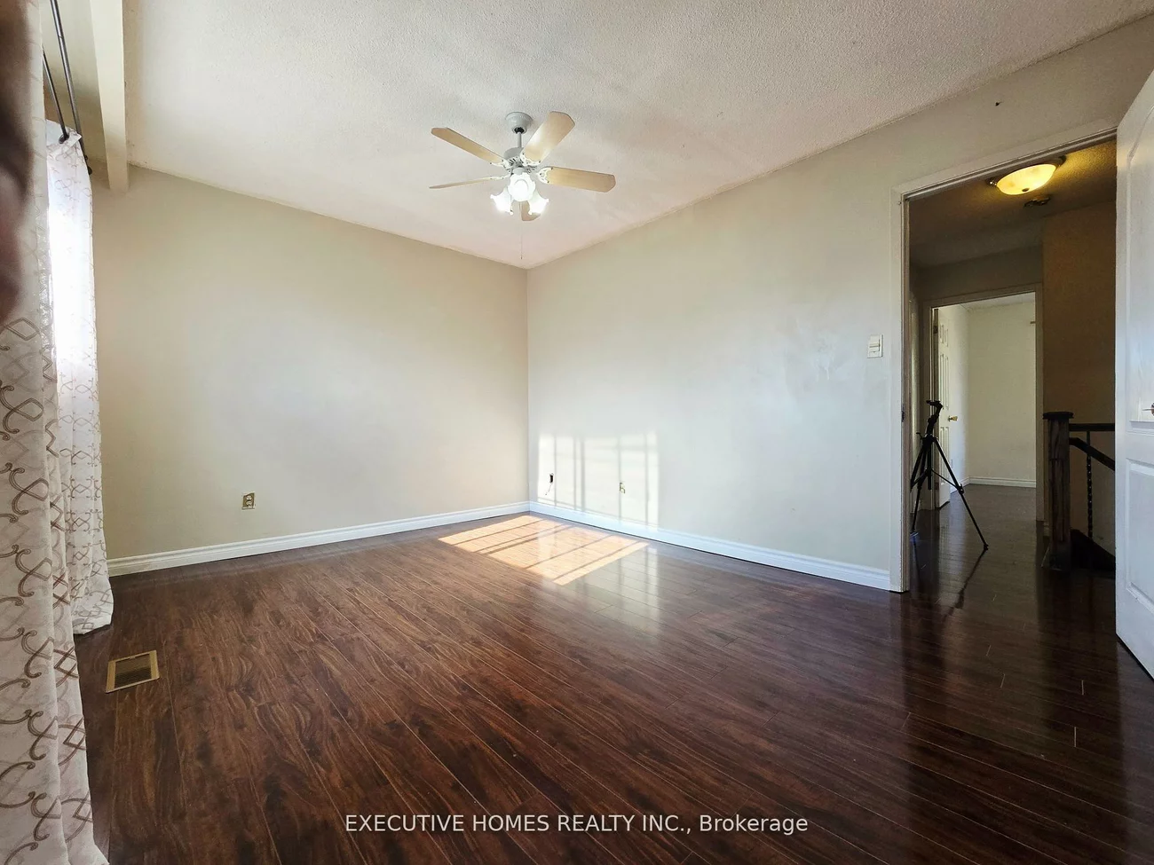 61, Collins, Brampton North, Brampton