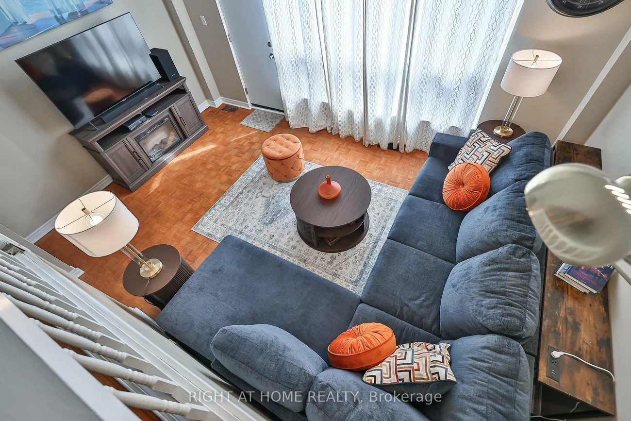 100, Darras, Southgate, Brampton