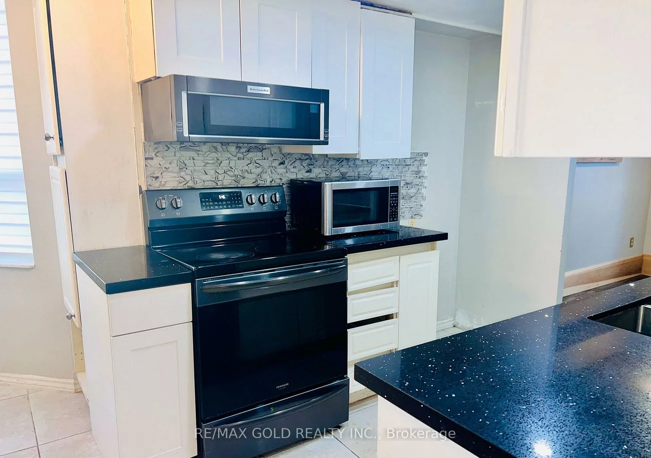 10, Malta, Fletcher's Creek South, Brampton