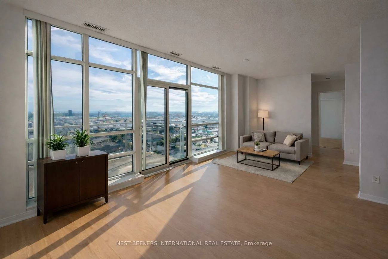 215, Queen, Queen Street Corridor, Brampton