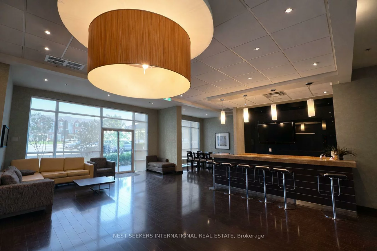 215, Queen, Queen Street Corridor, Brampton