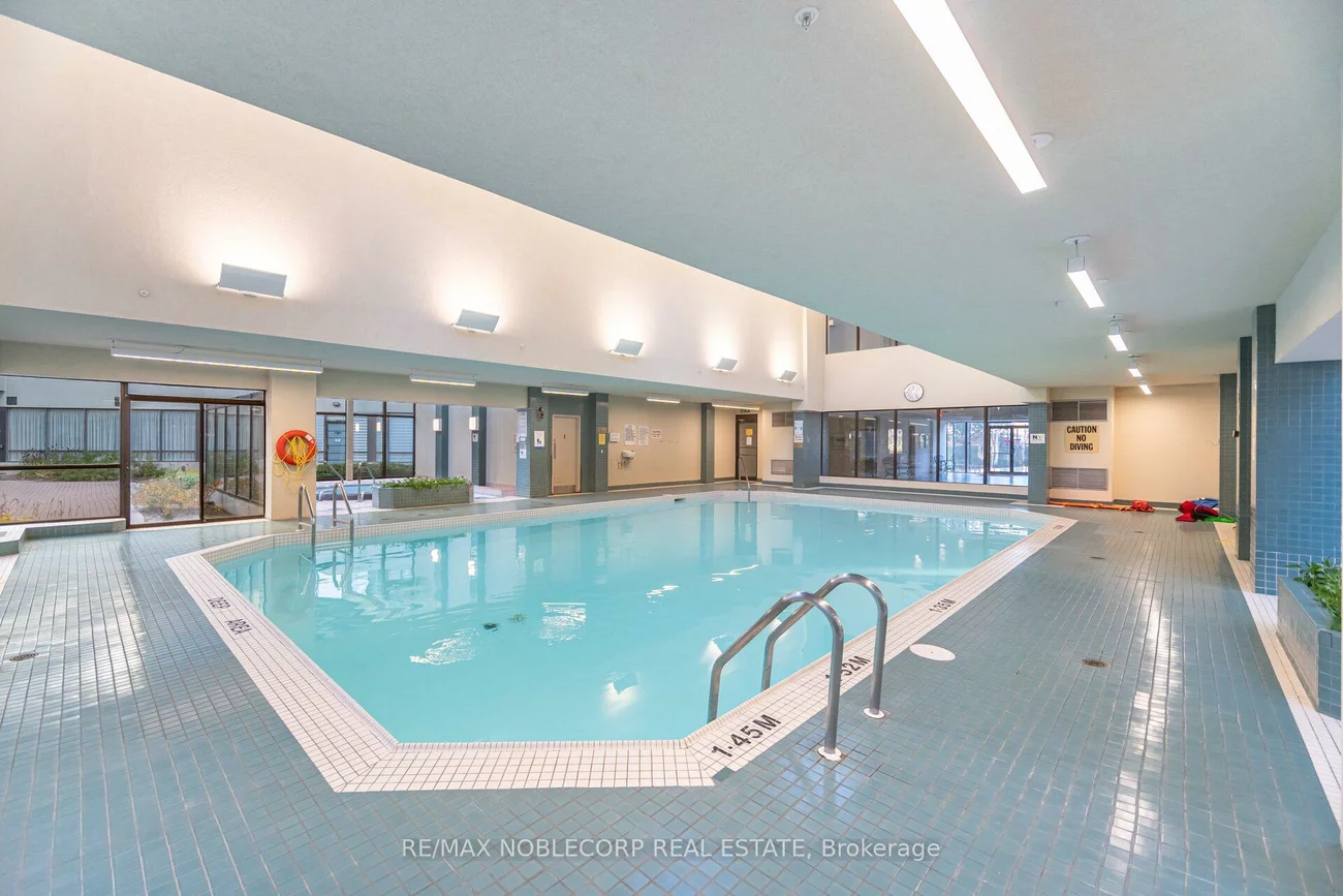 22, Hanover, Queen Street Corridor, Brampton