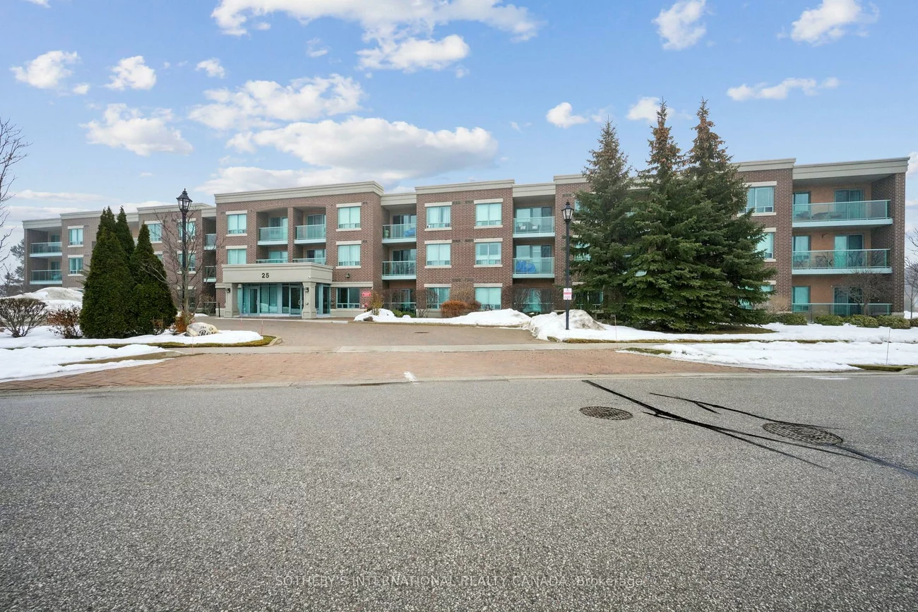 25, Via Rosedale, Sandringham-Wellington, Brampton