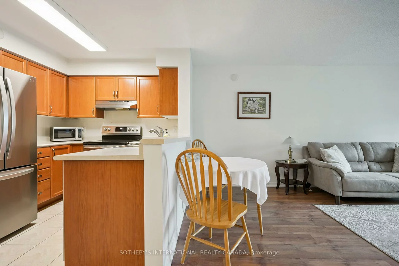 25, Via Rosedale, Sandringham-Wellington, Brampton