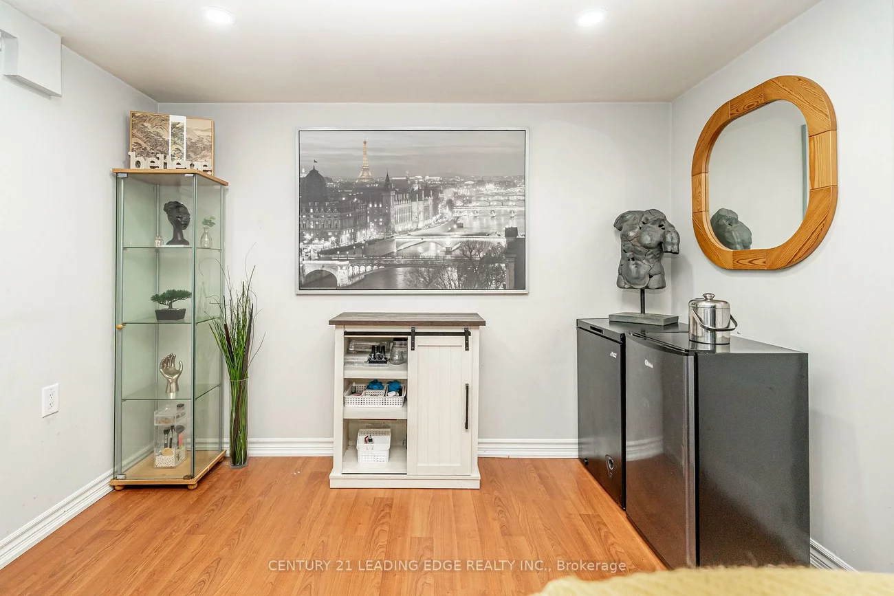 399, Vodden, Madoc, Brampton