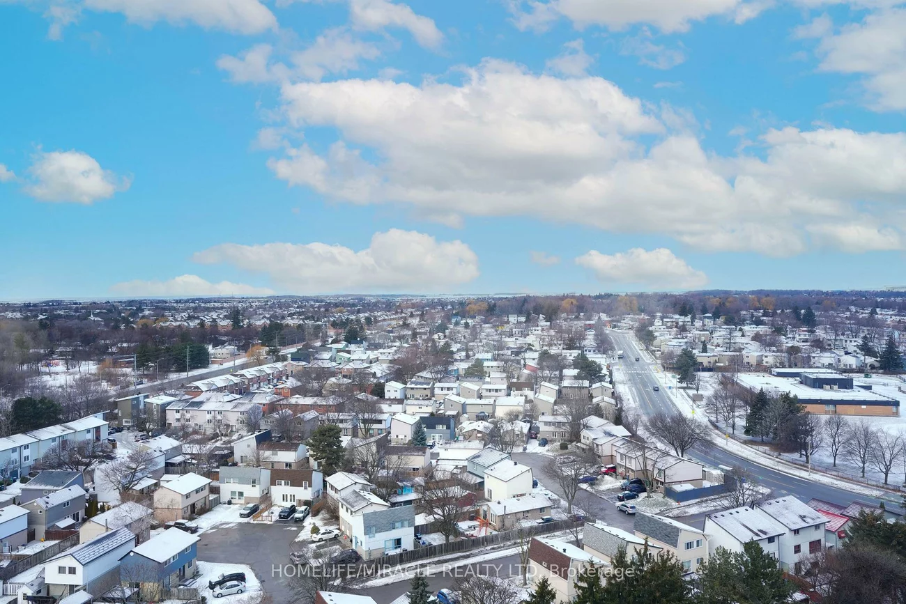 26, Hanover, Queen Street Corridor, Brampton